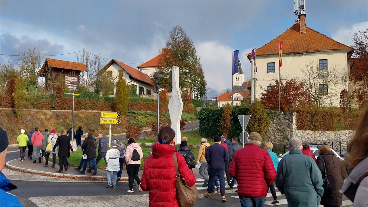 Komendska literarna transverzala Po Glavarjevi Komendi