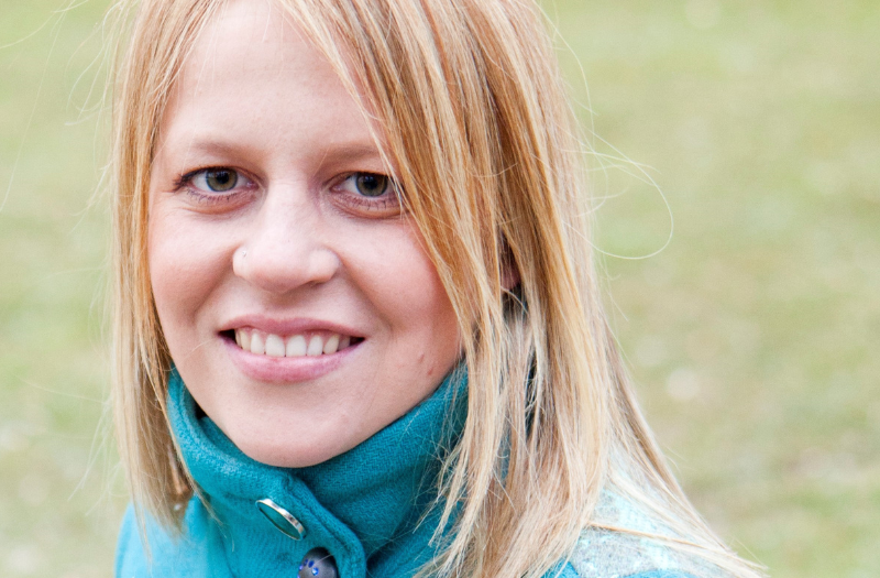 Erika Poljanšek: S pravljico po Sloveniji | Bralna priporočila