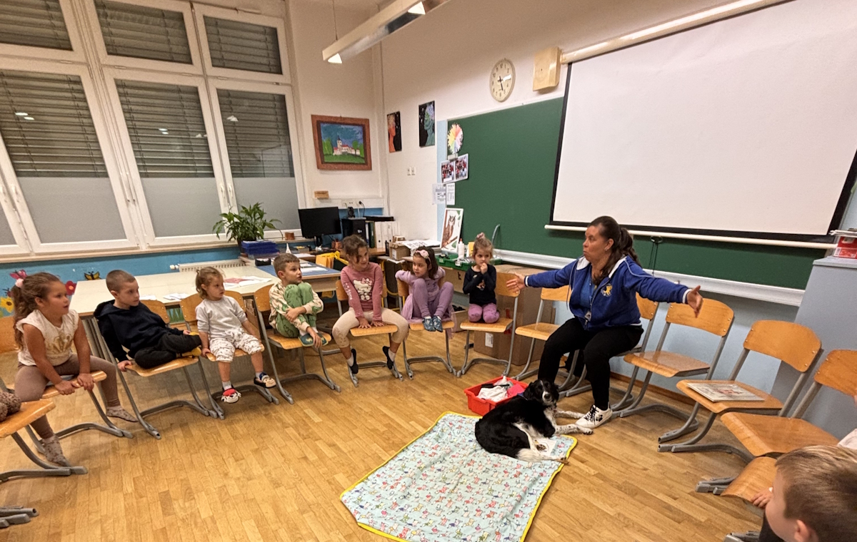 Pravljične urice v Krajevni knjižnici Komenda: premagamo tudi strah